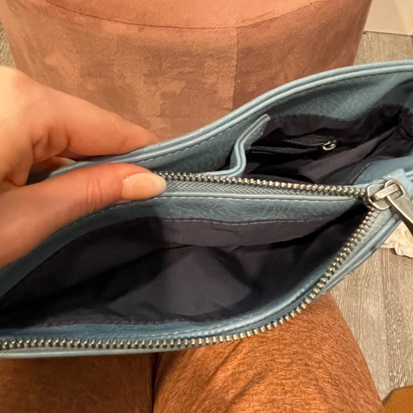 Matt & Nat Blue Small Jorja Hobo Bag - Picture 3 of 14